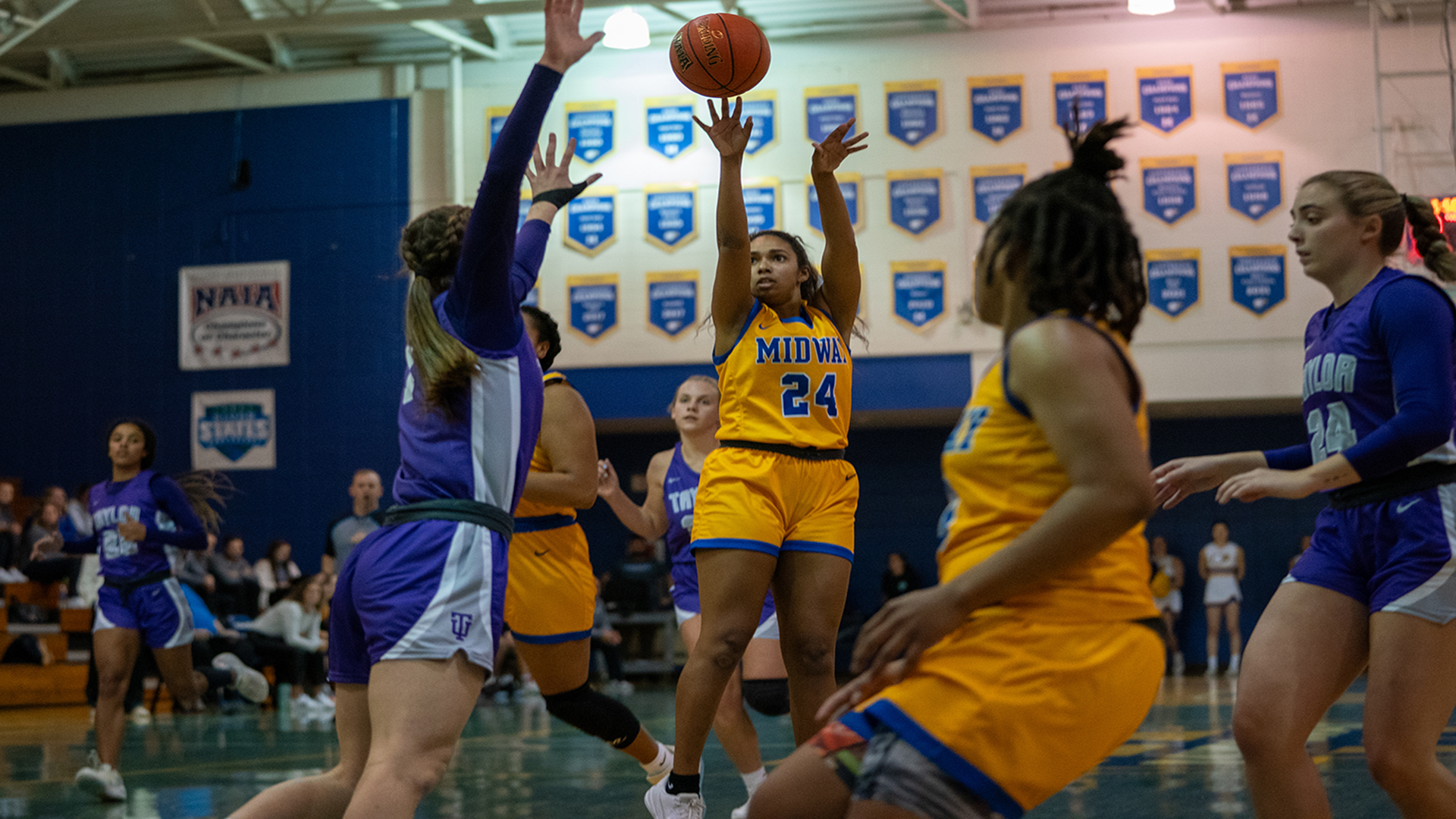 Jaiden Douthit hit five 3-pointers and scored a season-high 19 points as Midway snapped a three-game win streak with an 84-71 win at West Virginia Tech Tuesday.