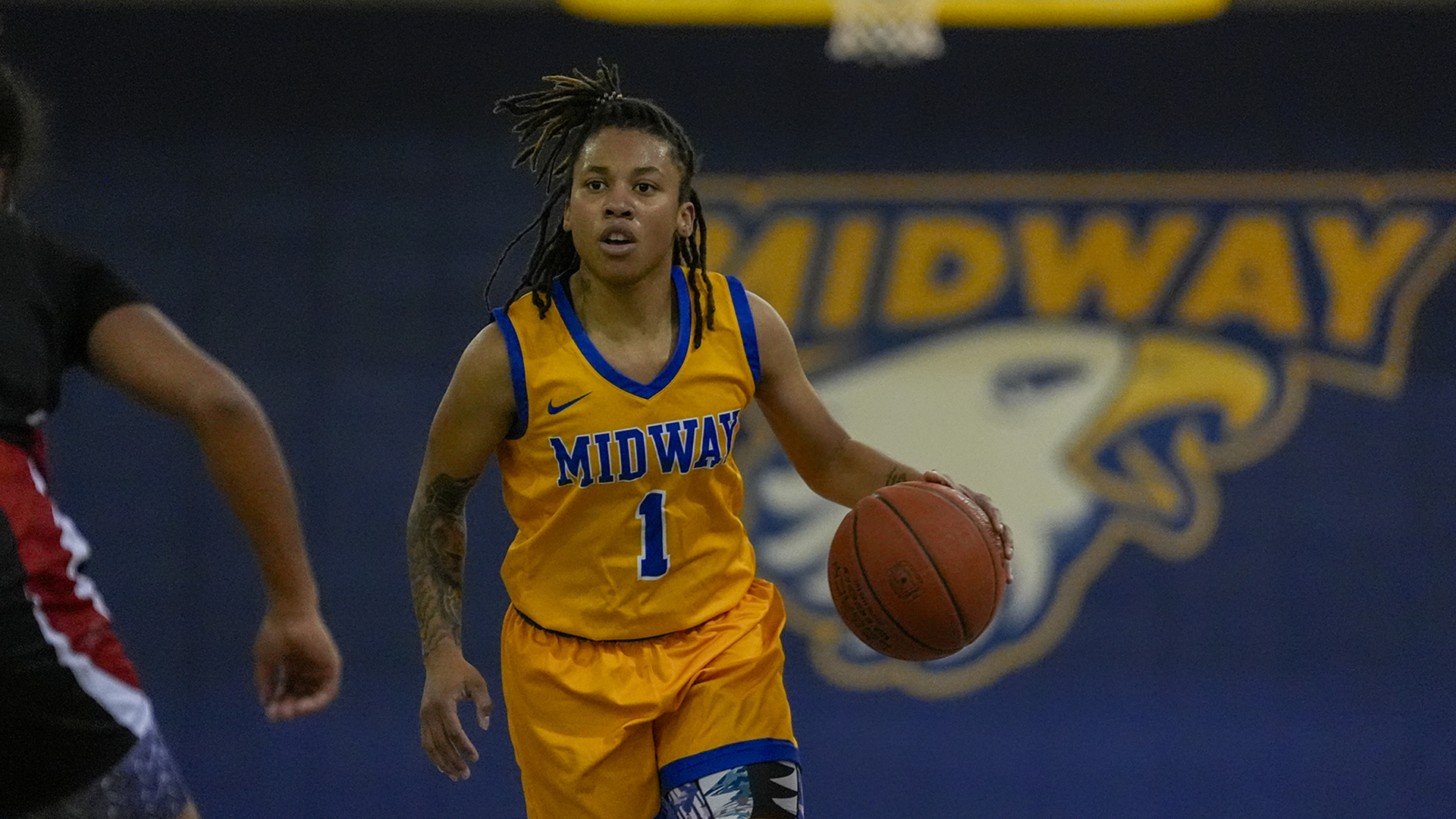 Jermyra Christian had 17 points, six rebounds and four steals as Midway earned its second-straight dominant win to open the season Saturday afternoon.